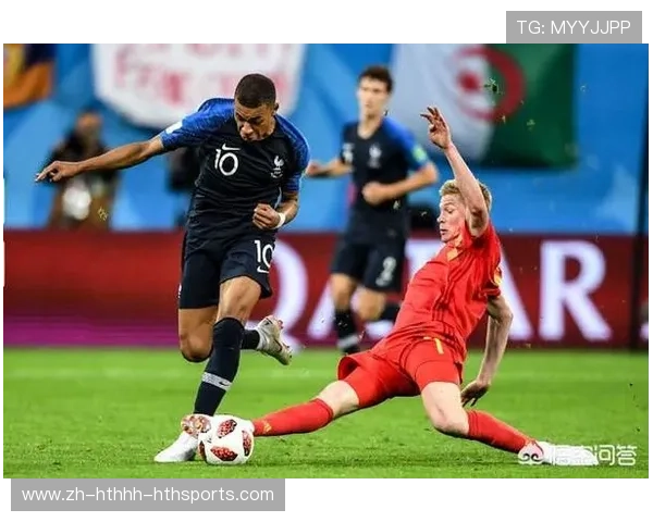 足球比赛中的防守反击与组织方法